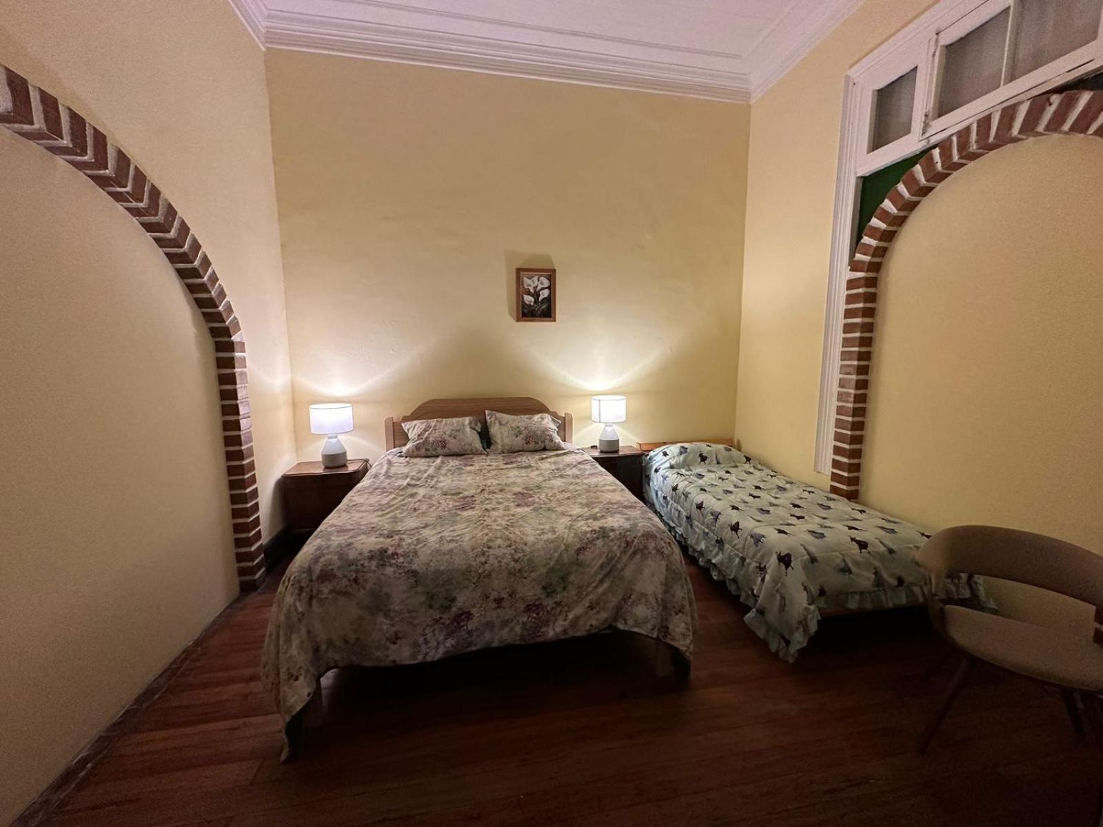 Das Gelbe Haus Hotell Valparaíso Exteriör bild