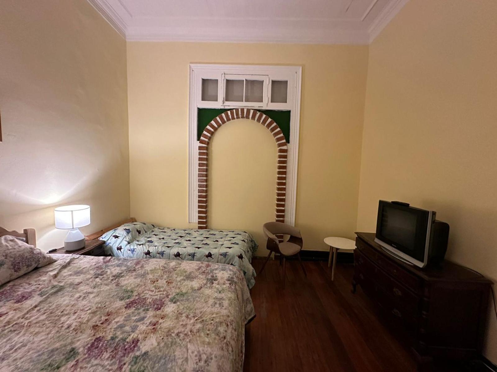 Das Gelbe Haus Hotell Valparaíso Exteriör bild