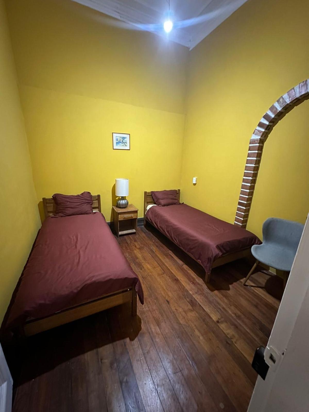 Das Gelbe Haus Hotell Valparaíso Exteriör bild